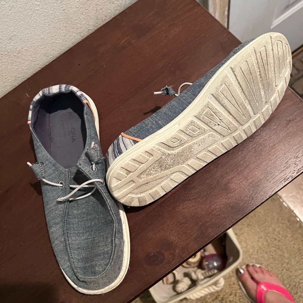 Womens Casual Gray Shoes - Picture 3 of 3